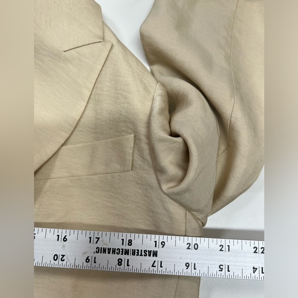 VINCE Drapey Double Breasted Blazer in Cream Size 8 New With Tags - Picture 8 of 16